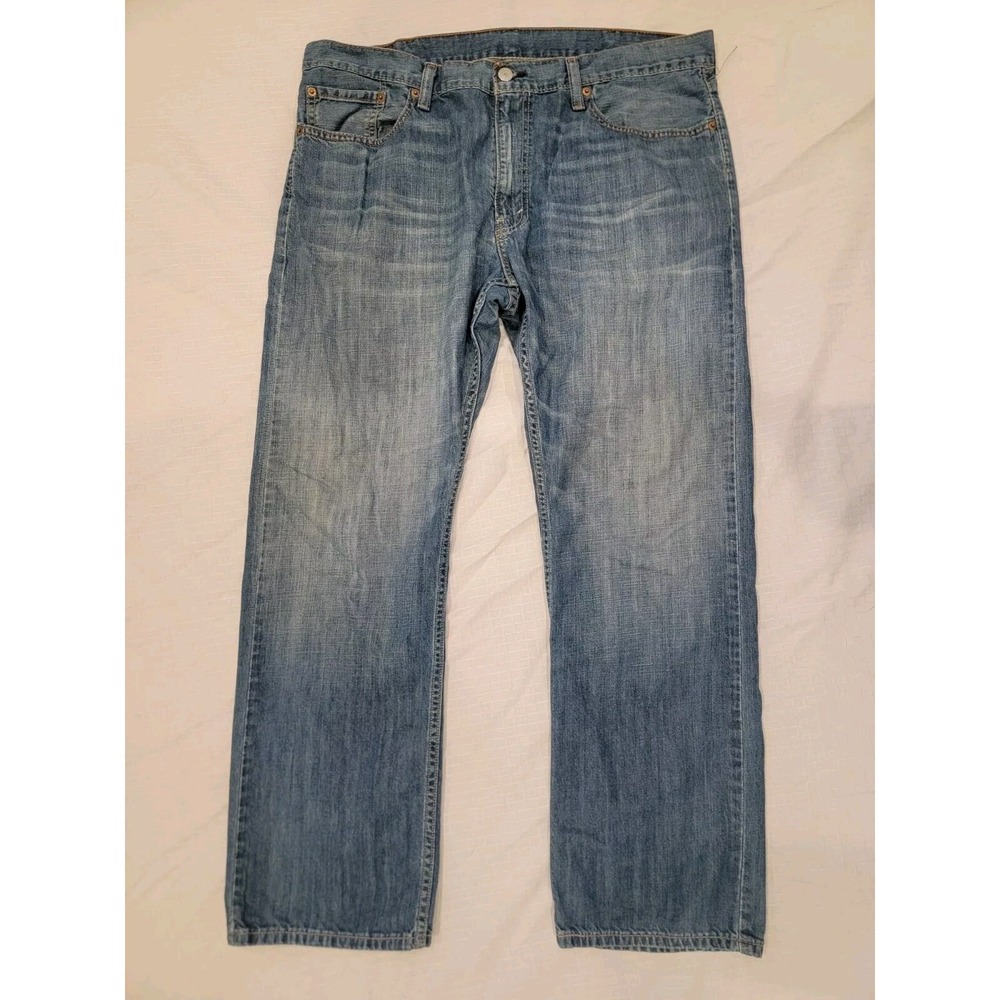 Levi's 514 jeans - Slim Straight Fit -Men's 38x30 medium wash, Work Or play